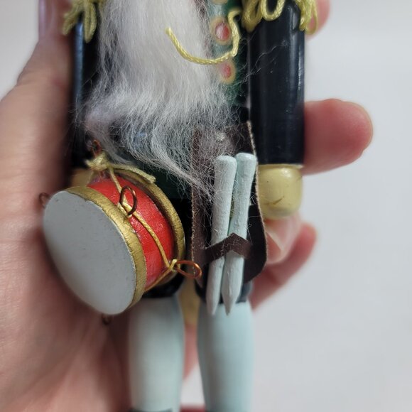 Vintage Santa's Workbench Nutcracker Toy Soldier in Uniform with Drums - Picture 8 of 11